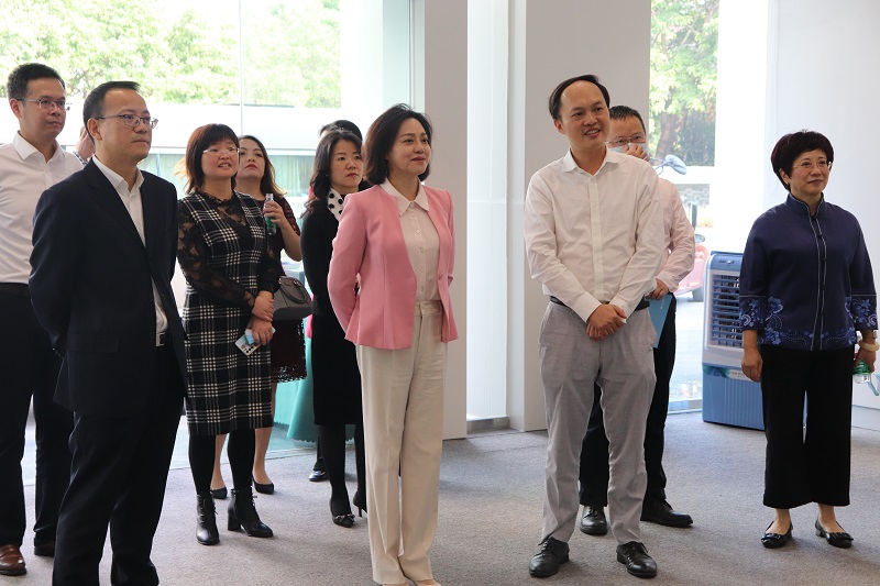 省工商联主席唐燕一行莅临j9九游会官网制药调研 省工商联主席唐燕一行莅临j9九游会官网制药调研